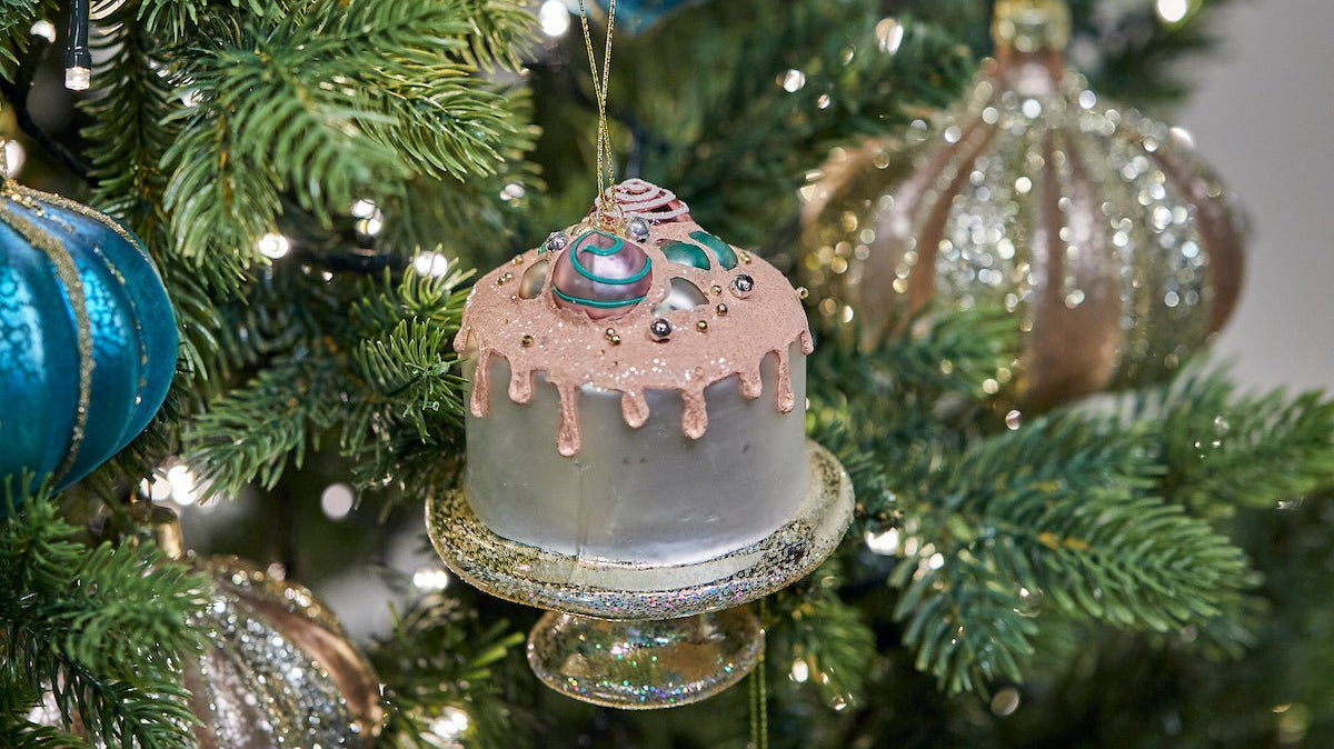 Deck the Halls with our Best Baubles - Angela Reed