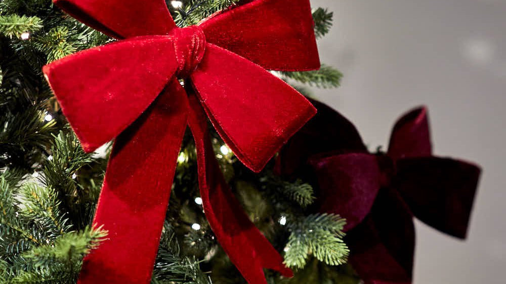 Transition your home from Autumn to Winter - Angela Reed