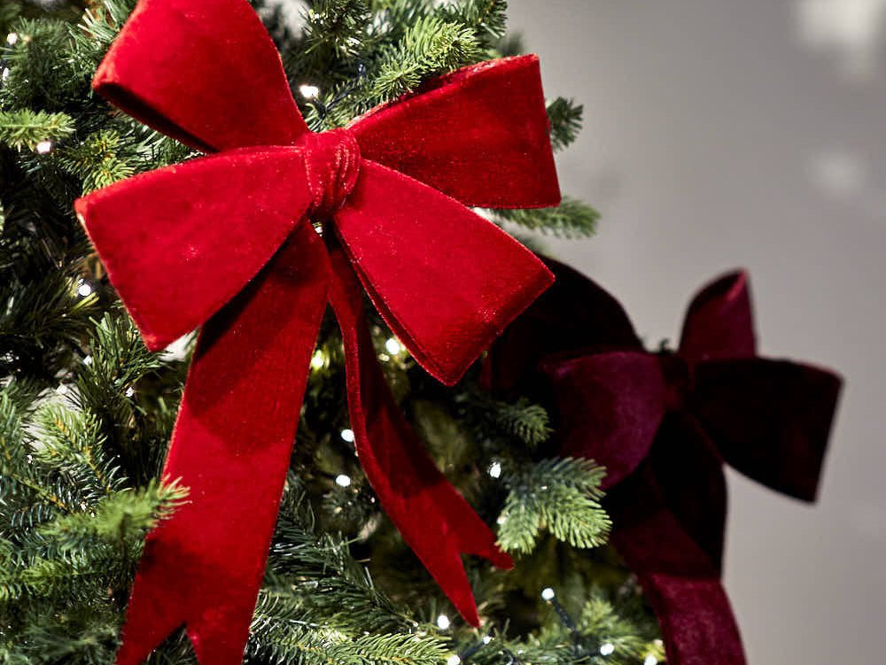 Transition your home from Autumn to Winter - Angela Reed