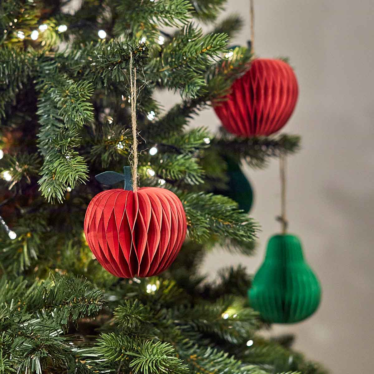 Apple Honeycomb Paper Hanging Decoration