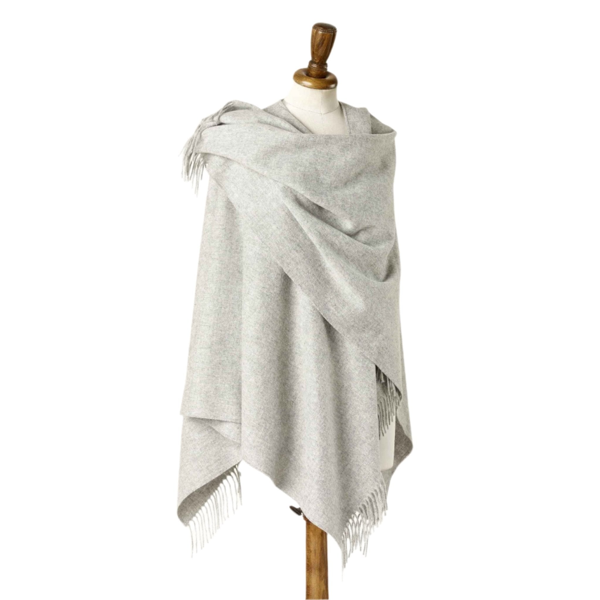 Bronte Merino Mini Ruana Plain Silver