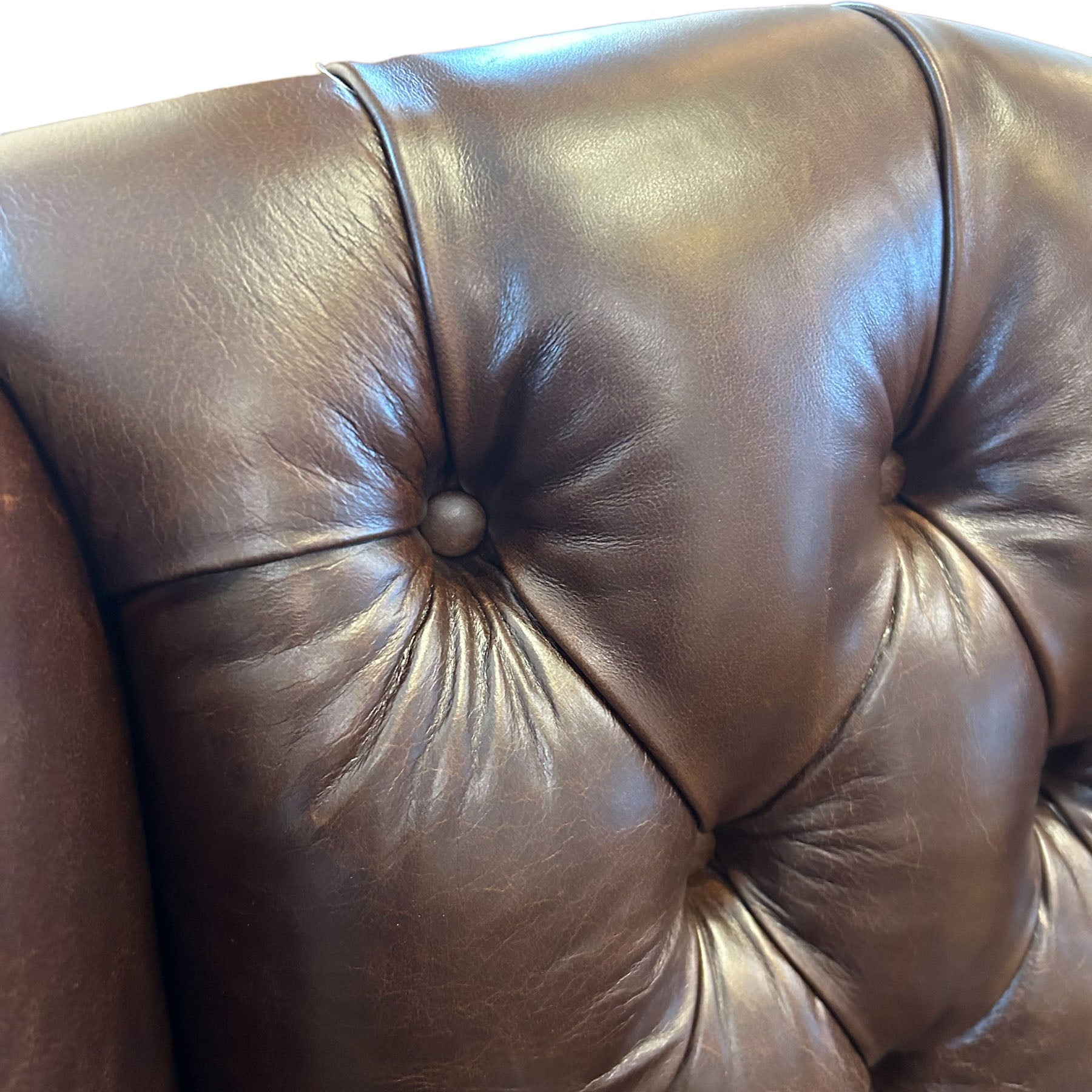 Buckingham Wing Chair Fumo Hide