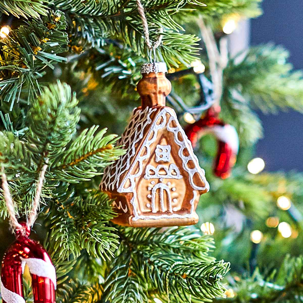 Chestnut Gingerbread Cottage