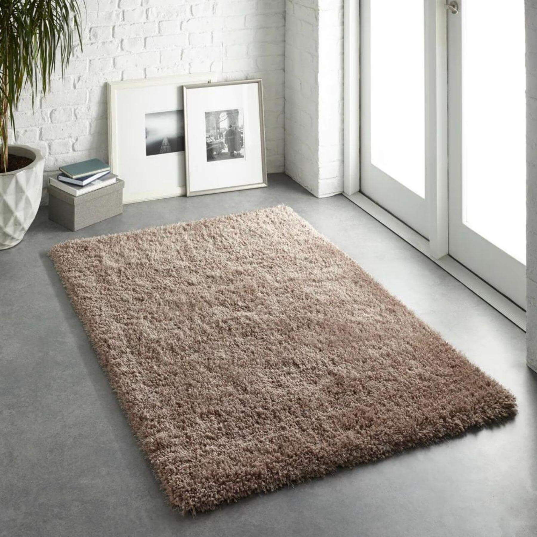 Chicago Shaggy Rug, Latte 110 x 160cm,133cm Circle,140 x 200cm,160 x 230cm,200 x 290cm,67 x 200cm,90 x 150cm