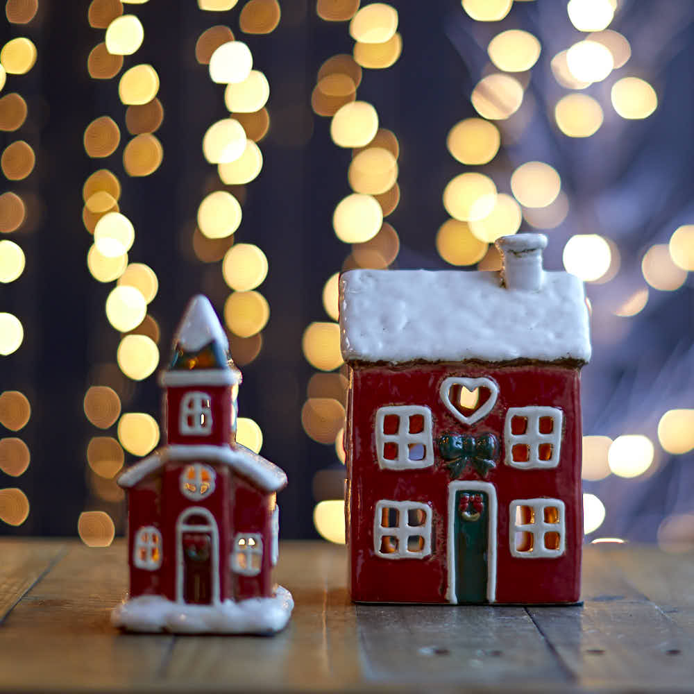 Christmas Heart House Tea - light House - Angela Reed -