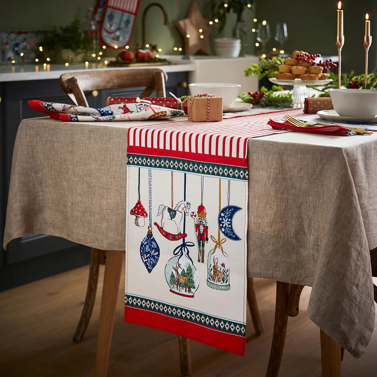 Christmas Ornaments Cotton Table Runner