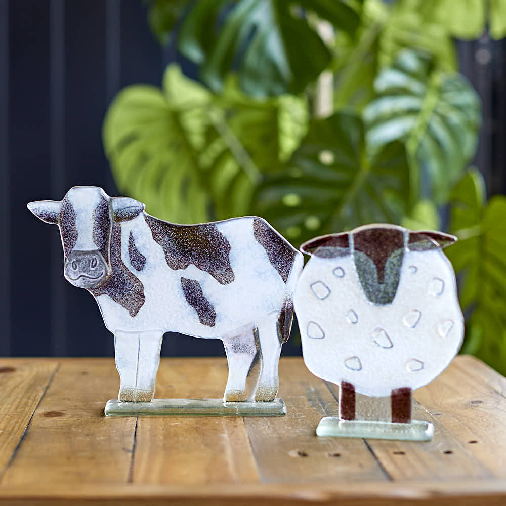 Daisy The Cow - Angela Reed -