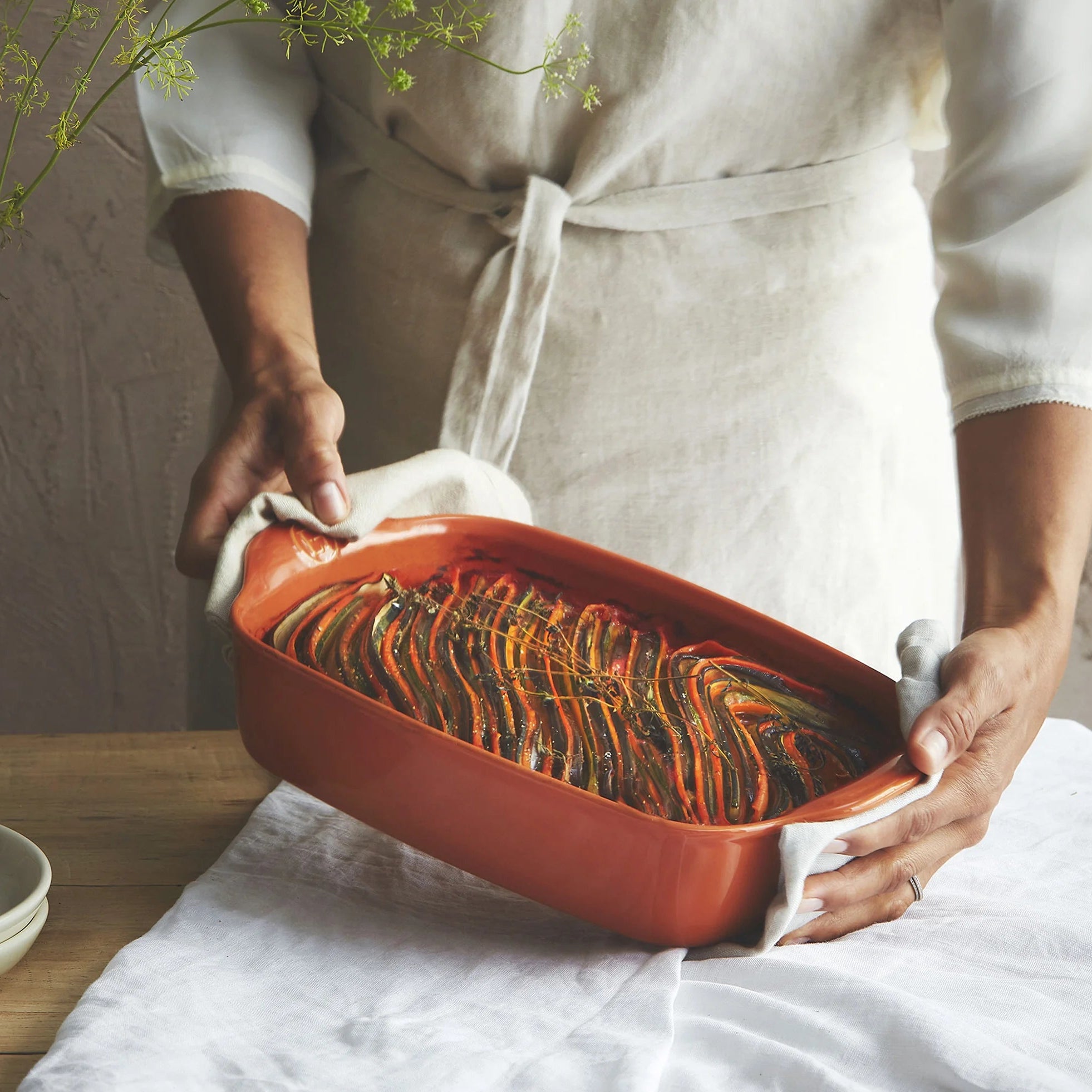 Emile Henry Medium Rectangular Oven Dish Clay,Cedar Green,Toscane