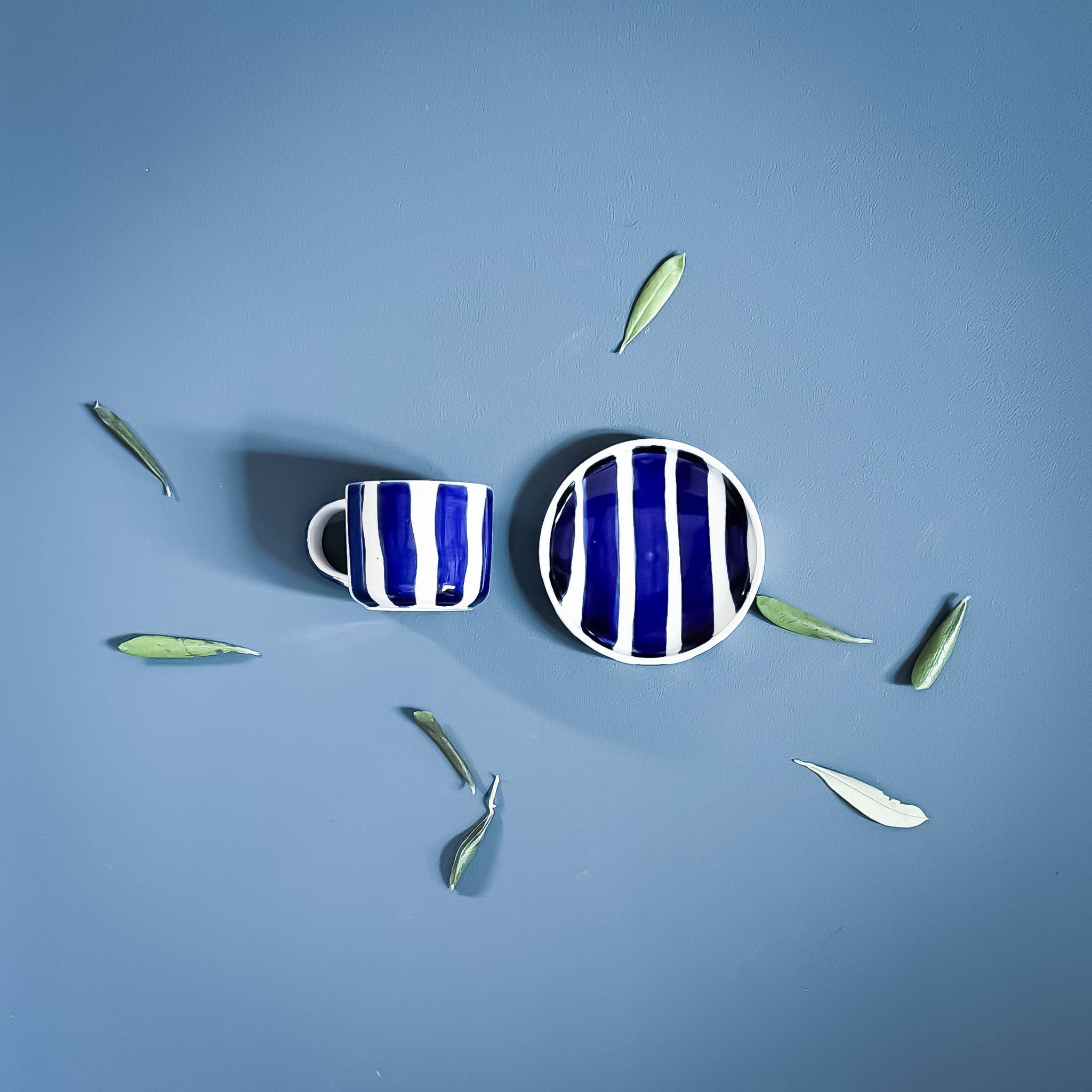 Espresso Striped Cups, Mare Blue
