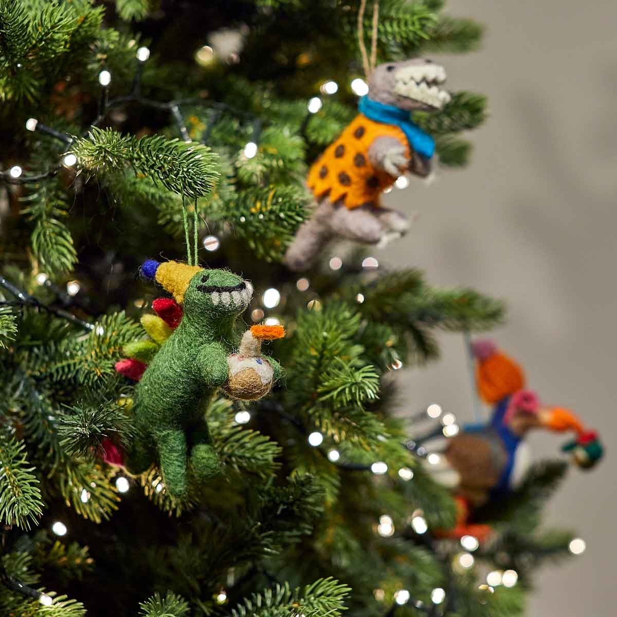 Felt Present Dinosaur Decoration