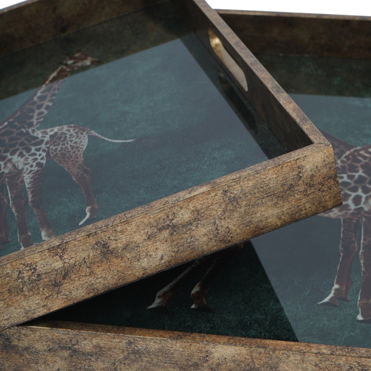 Giraffe Decorative Set of 2 Nesting Trays