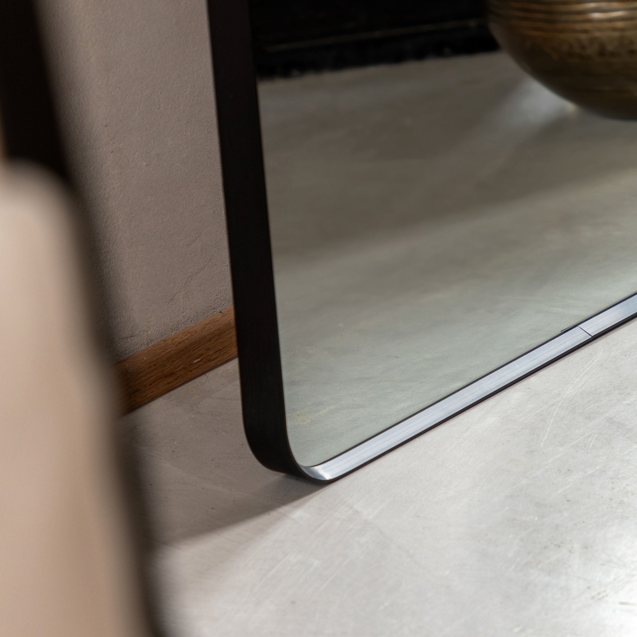 Holworth Large Leaner Mirror, Black