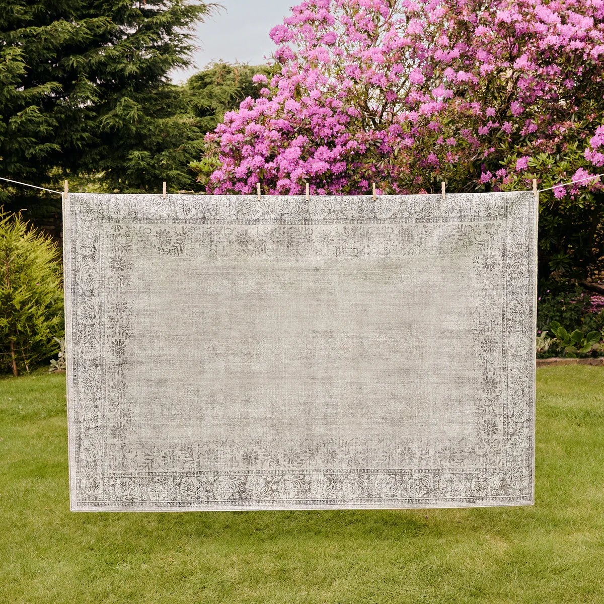 Hug Rug Eco-Washable Brocade Border Rug 120 x 185cm,160 x 230cm,185 x 275cm,75 x 220cm