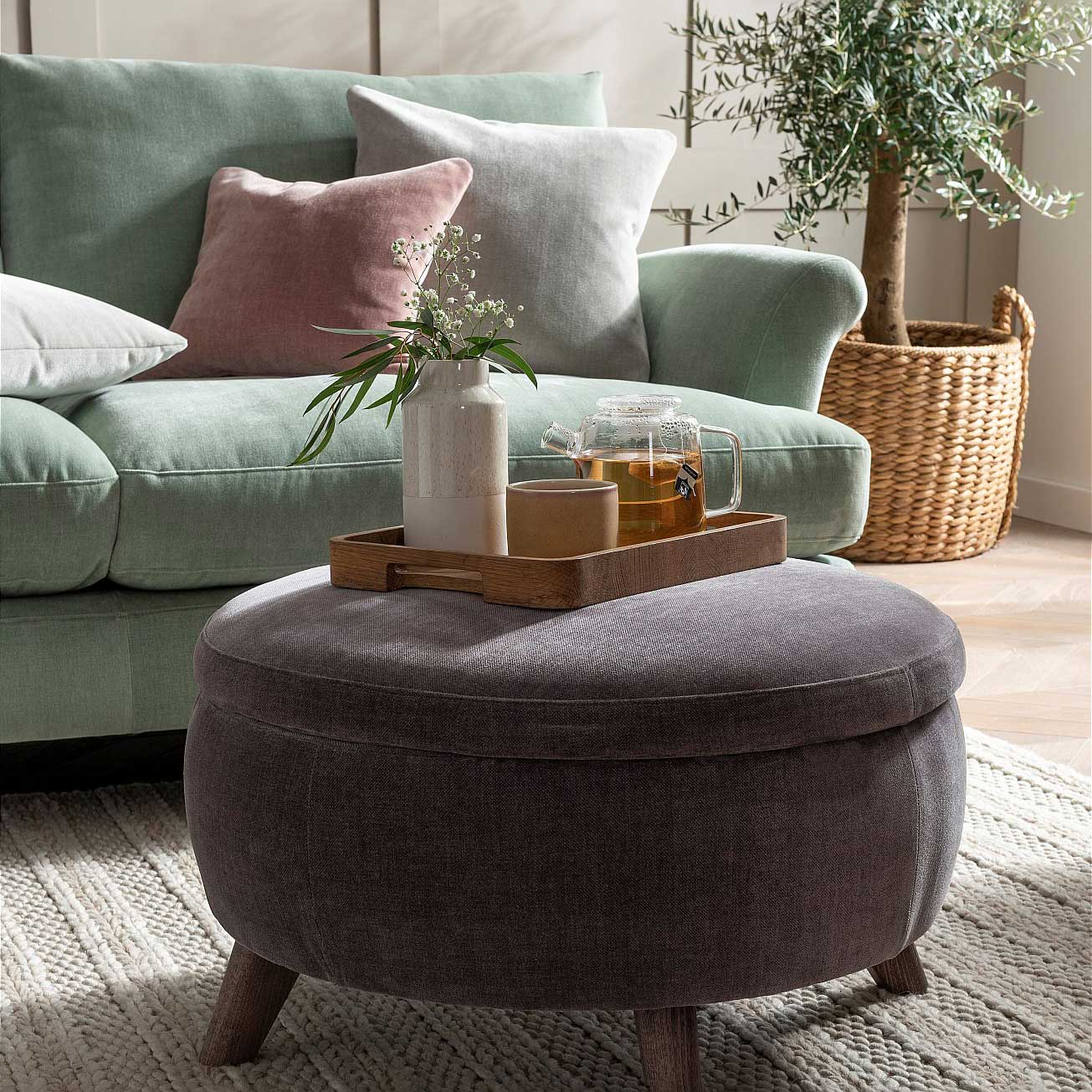 Lacey Sofa (all sizes) Grand Sofa / Aston Chenille Linen (Grade A),Grand Sofa / Aston Chenille Sky (Grade A),Grand Sofa / Athens Stripe Denim (Grade C),Grand Sofa / Aston Chenille Blush (Grade A),Grand Sofa / Athens Stripe Pearl (Grade C),Grand Sofa / Lenora Demin (Grade B),Grand Sofa / Lenora Hydro (Grade B),Grand Sofa / Lenora Seaspray (Grade B),Grand Sofa / Tempesta Honey (Leather),Grand Sofa / Heavyweight Hopsack - Flax (Grade B),Grand Sofa / Tailored Weave Natural (House 2),Grand Sofa / Melody Floral -