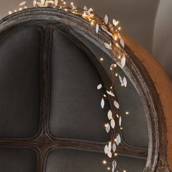 Leaf Cluster Light Chain