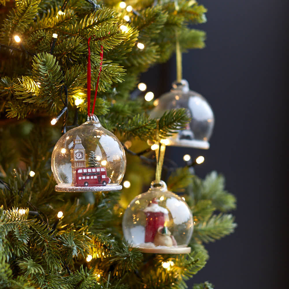 London Scene Dome Bauble