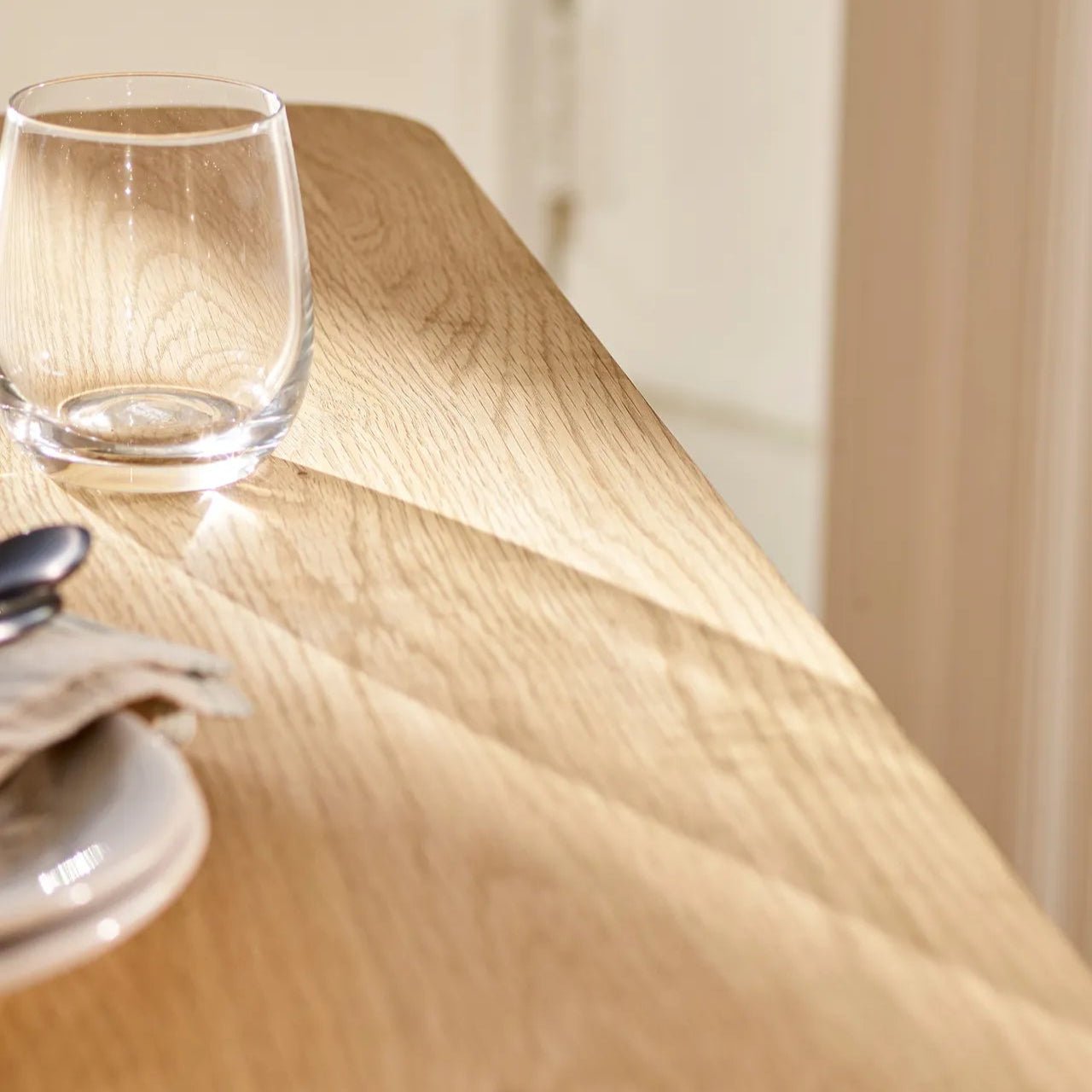 Longworth Dining Table