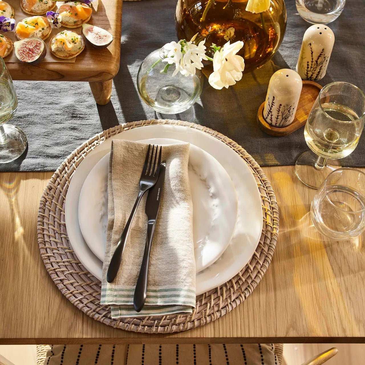 Longworth Dining Table