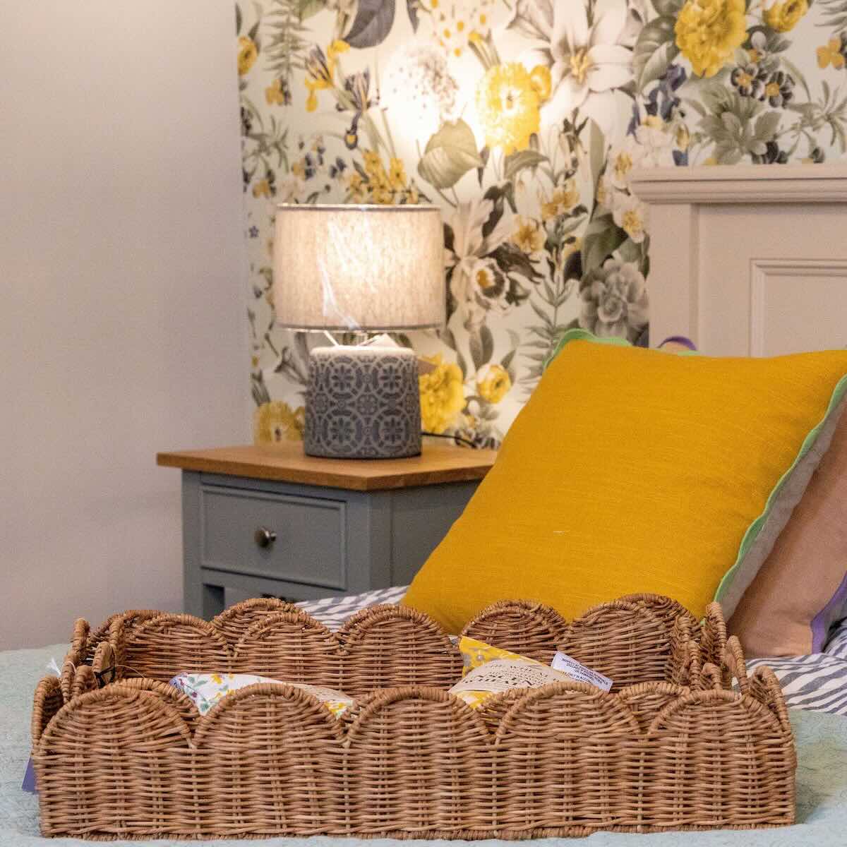 Marlow 1 Drawer Bedside Painted Top / Ivory,Painted Top / Joas White,Painted Top / Oxford Stone,Painted Top / Pidgeon,Painted Top / Stifkey Blue,Oak Top / Ivory,Oak Top / Joas White,Oak Top / Oxford Stone,Oak Top / Pidgeon,Oak Top / Stifkey Blue