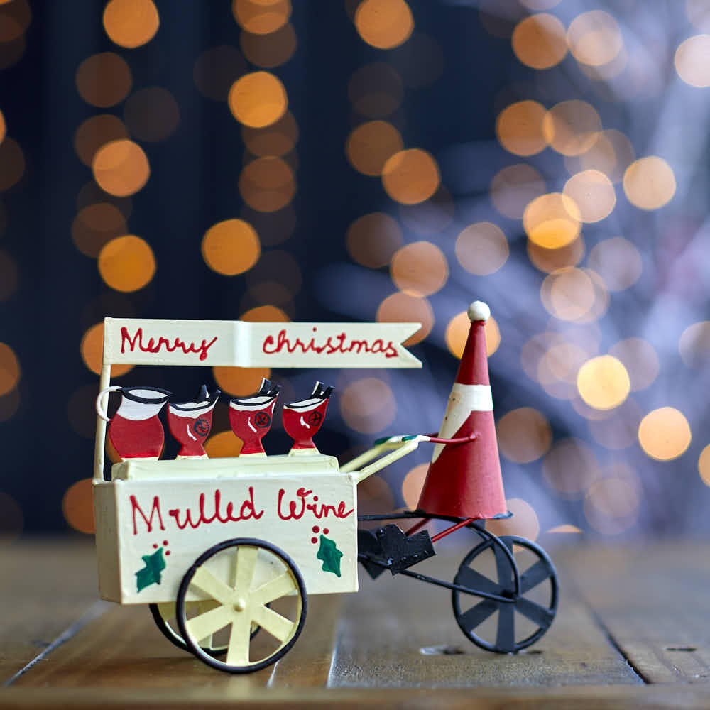 Mulled Wine Santa