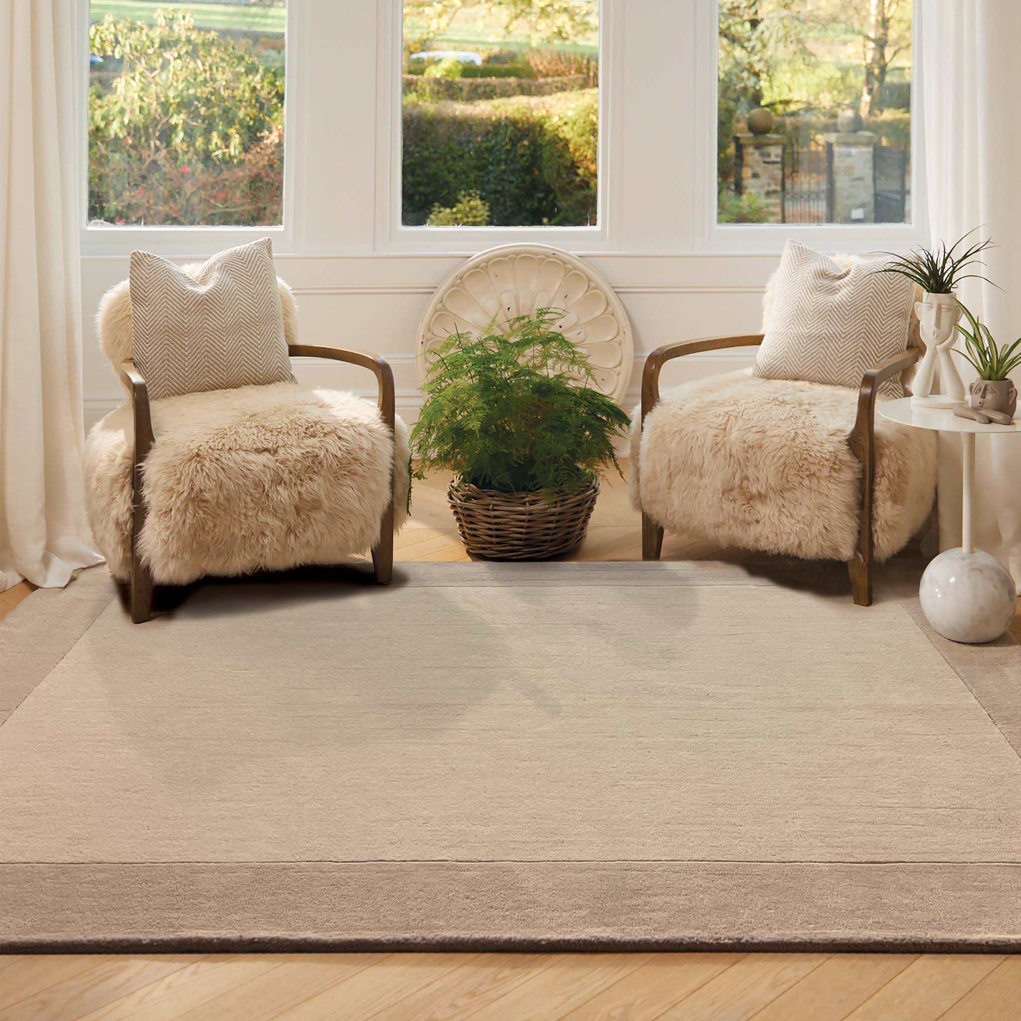 Origins Borders Rug, Natural 120 x 170cm,160 x 230cm,200 x 290cm,67 x 200cm,80 x 150cm