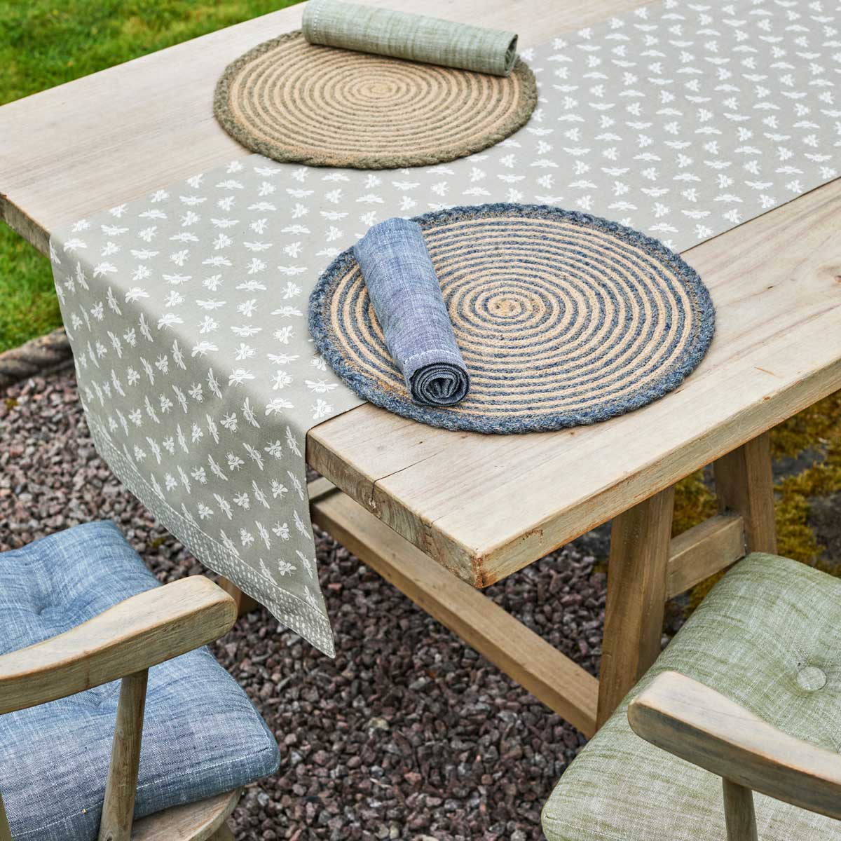 Plaited Jute Placemat Midnight Blue,Natural,Olive