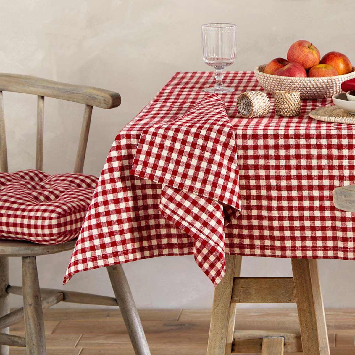 Red Gingham Seat Pad with Ties