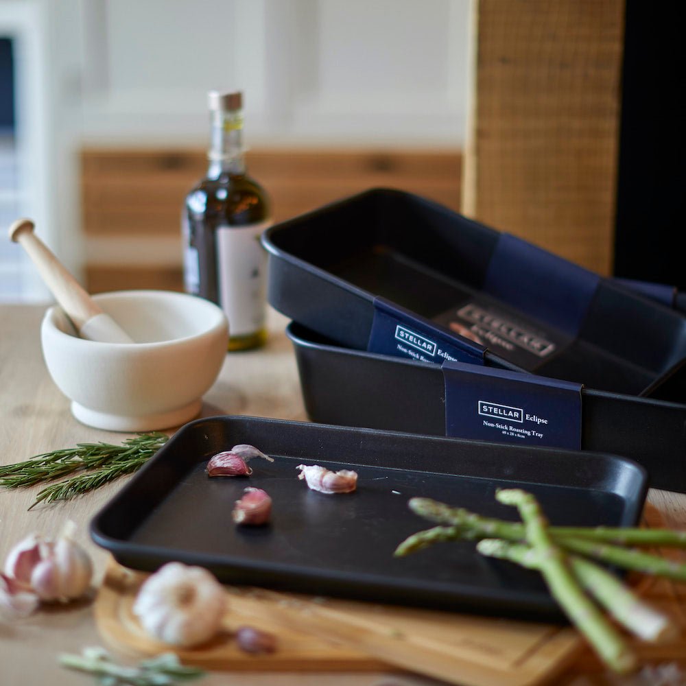 Stellar Eclipse Baking Trays 34 x 24 x 2cm,39 x 27 x 2cm,44 x 32 x 2cm