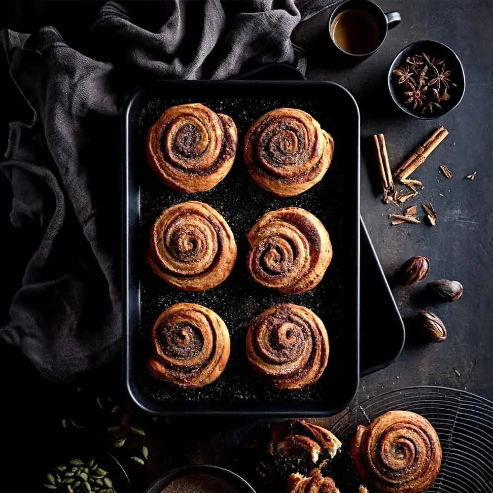 Stellar Eclipse Baking Trays 34 x 24 x 2cm,39 x 27 x 2cm,44 x 32 x 2cm