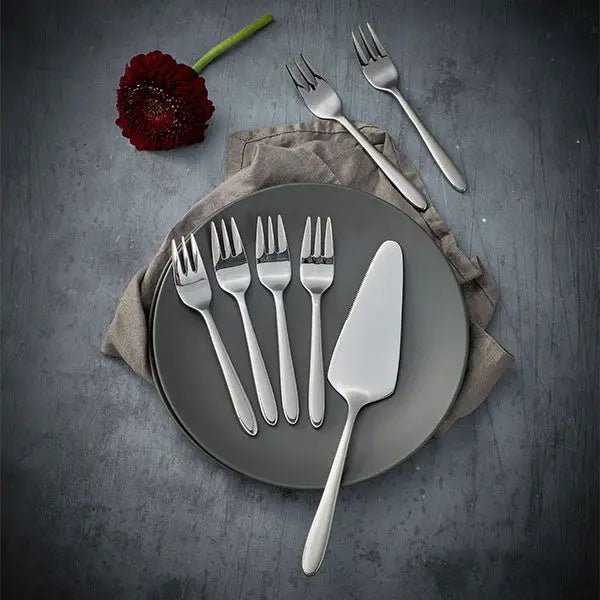 Stellar Winchester, 7 Piece Cake Set