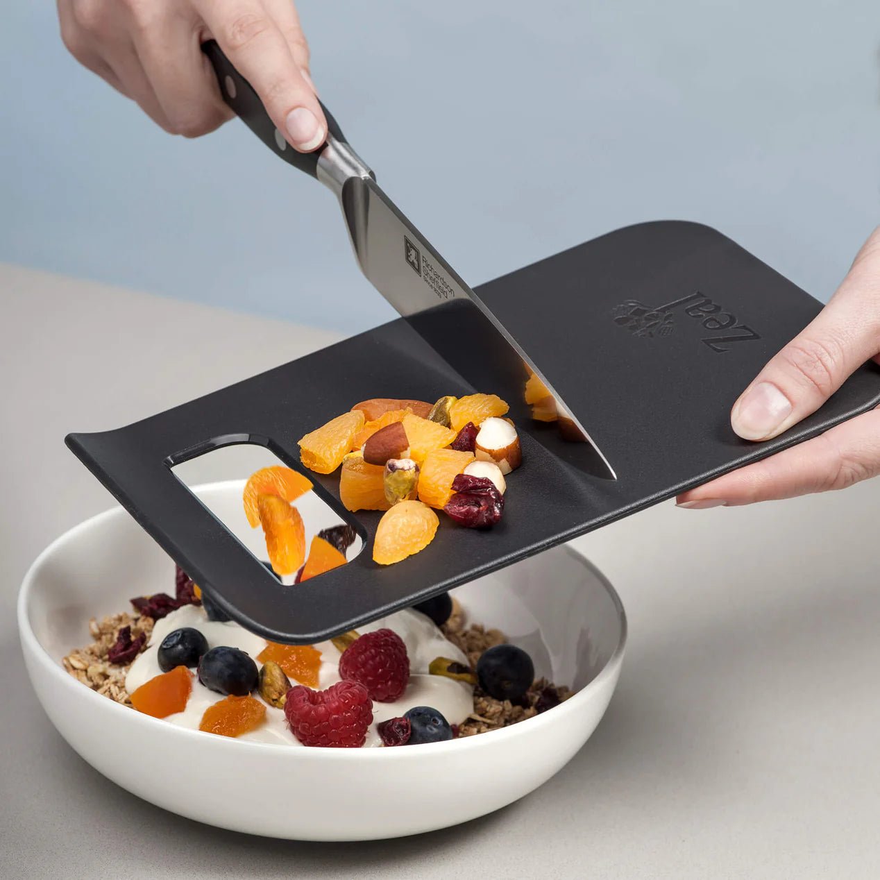 Straight to Pan, Slim Chopping Board Small, Assorted Colours