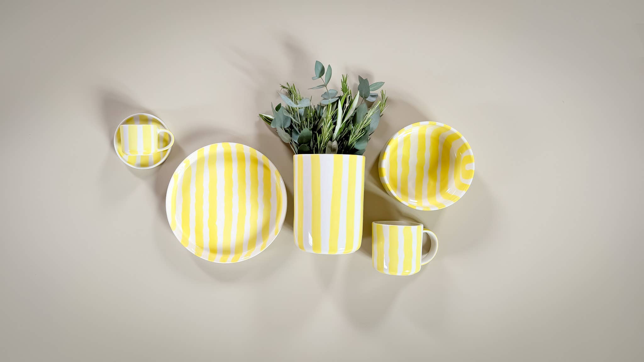 Striped Plate, Beach Yellow