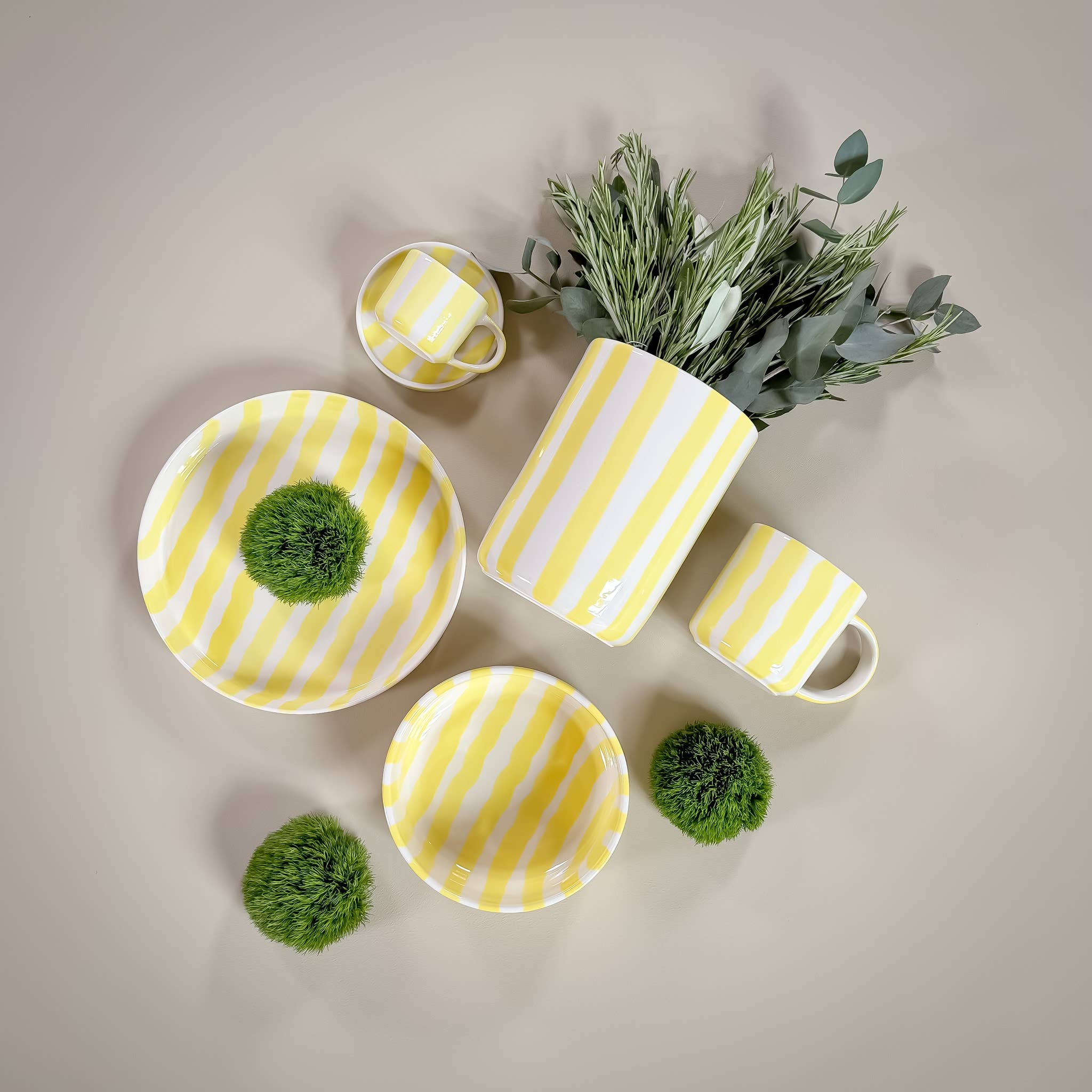 Striped Plate, Beach Yellow