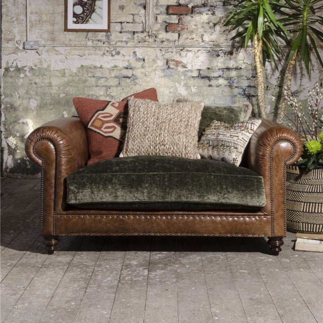 Tetrad Constable Snuggler