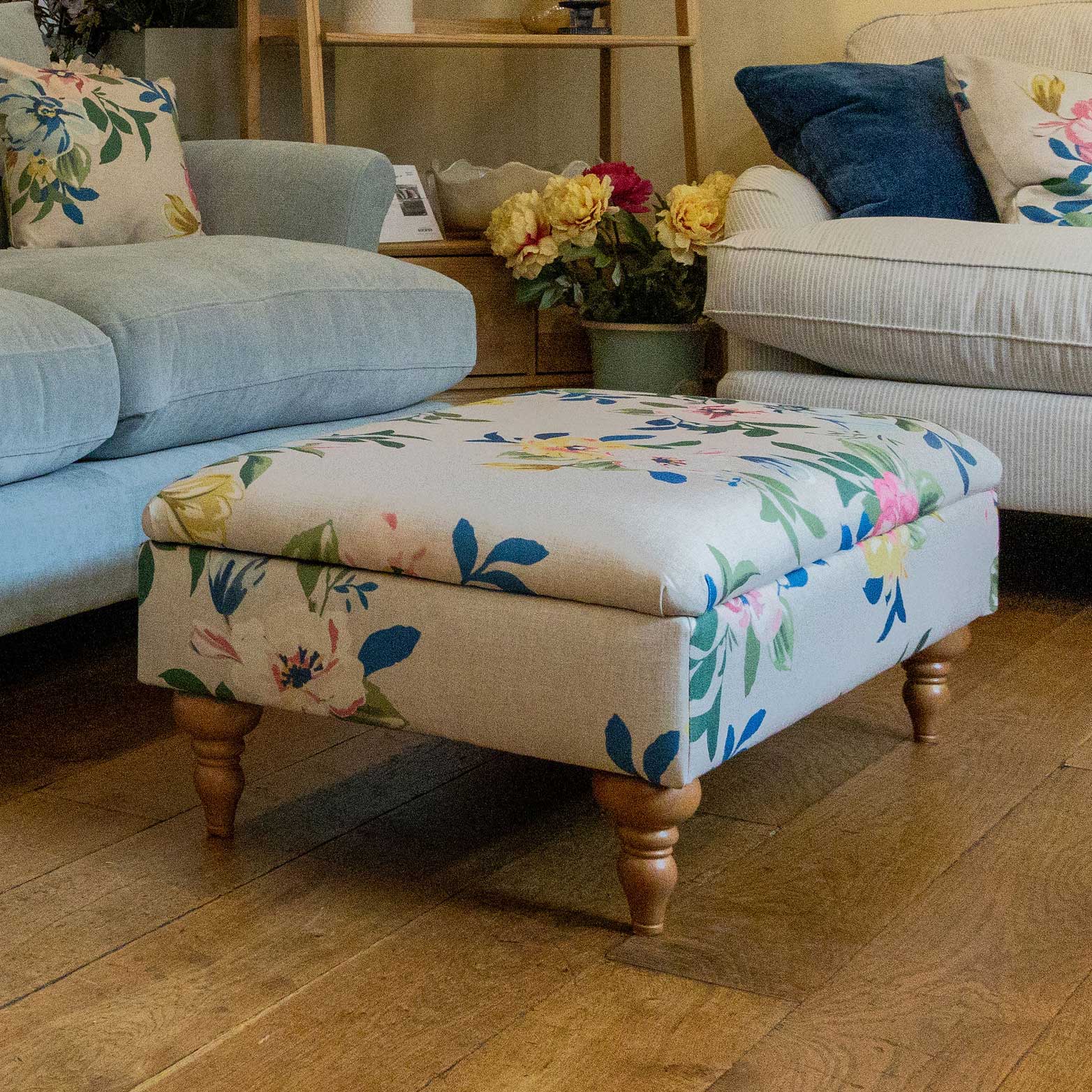 Traditional Storage Footstool Aston Sky (Grade A,Aston Blush (Grade A),Lenora Seaspray (Grade B),Athens Stripe (Grade C),Linen Bloom (Grade D),Staithes Natural (Grade D),Tailored Weave Natural (House 2),Heavyweight Hopsack - Flax (Grade B)