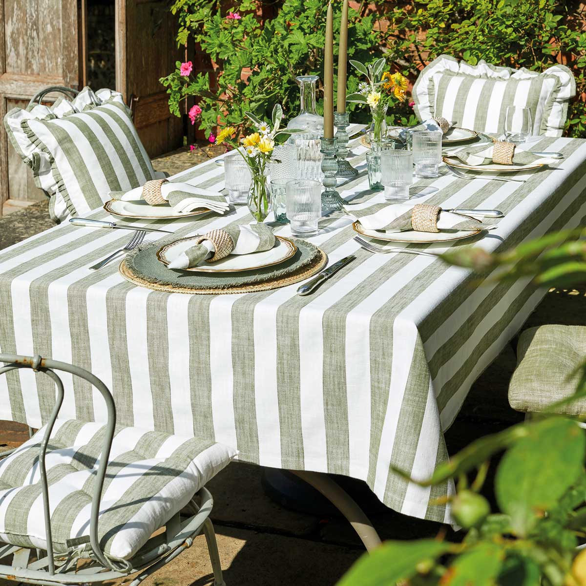 Wide stripe Tablecloth, 150 x 240 cm, Olive