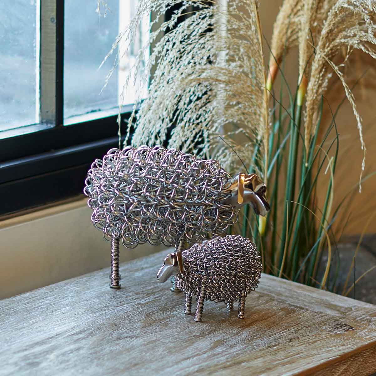 Wiggle Sheep, Nickel