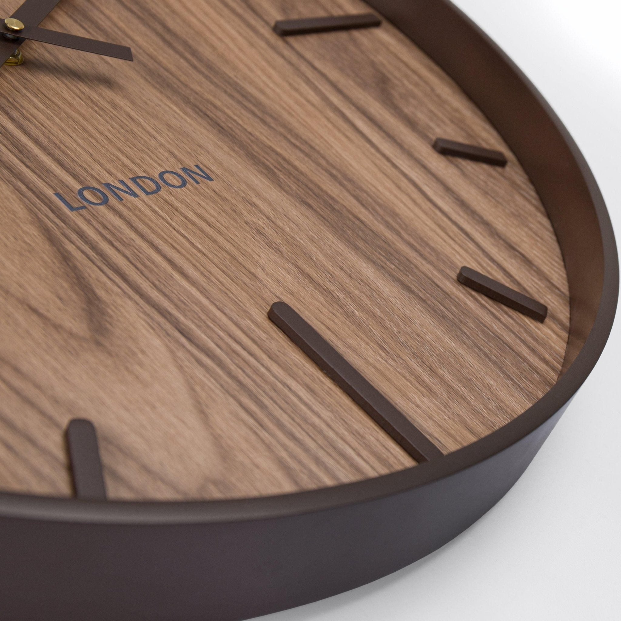 20" Woodstock Clock, Elm