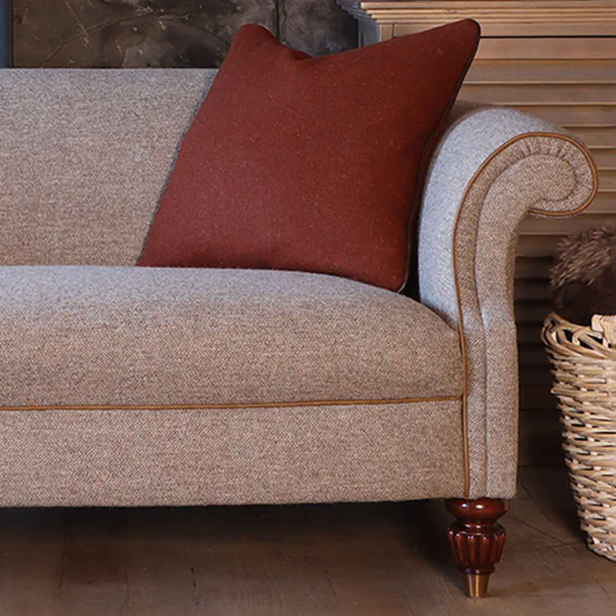 Bowmore Grand Sofa