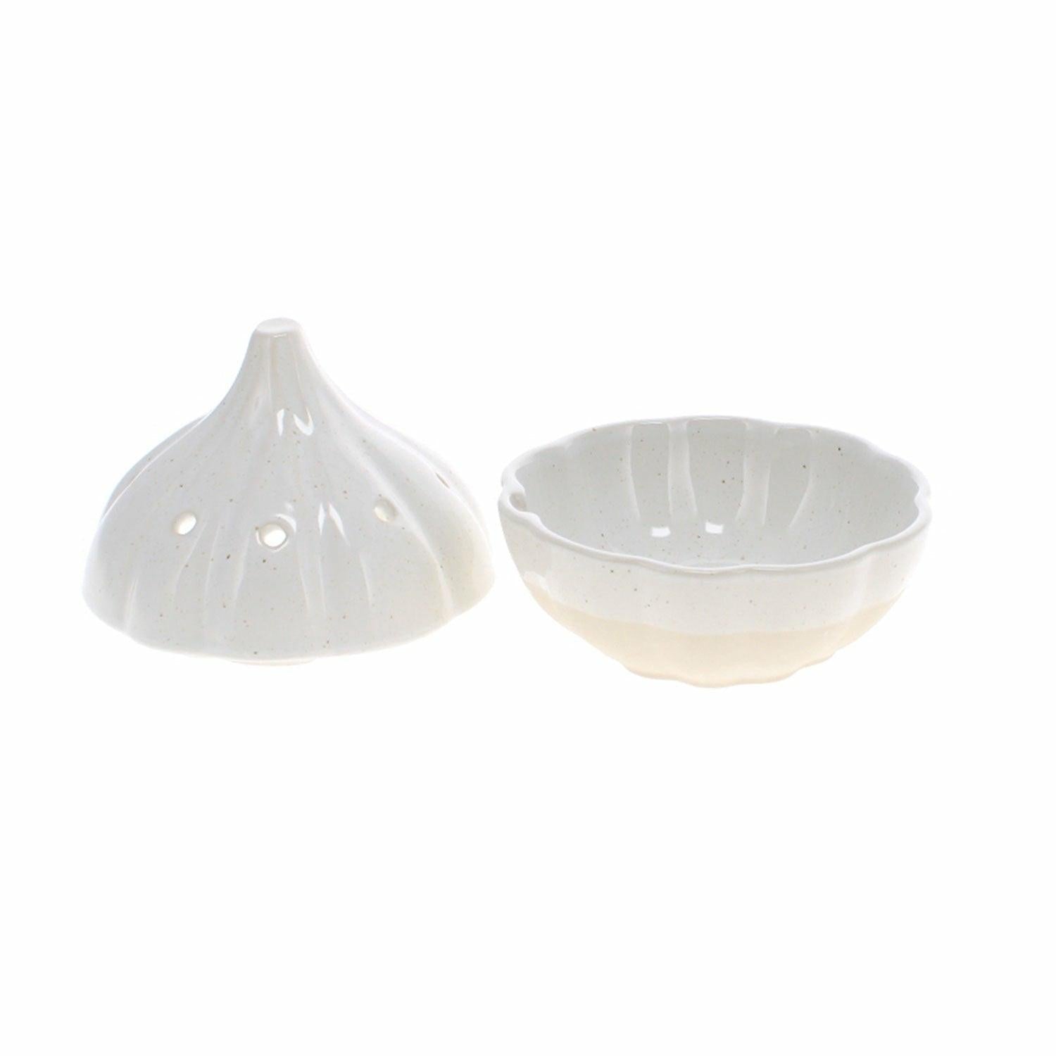 Farmhouse Style Garlic Pot