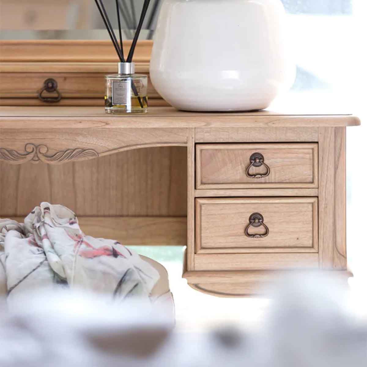 Lyon Dressing Chest