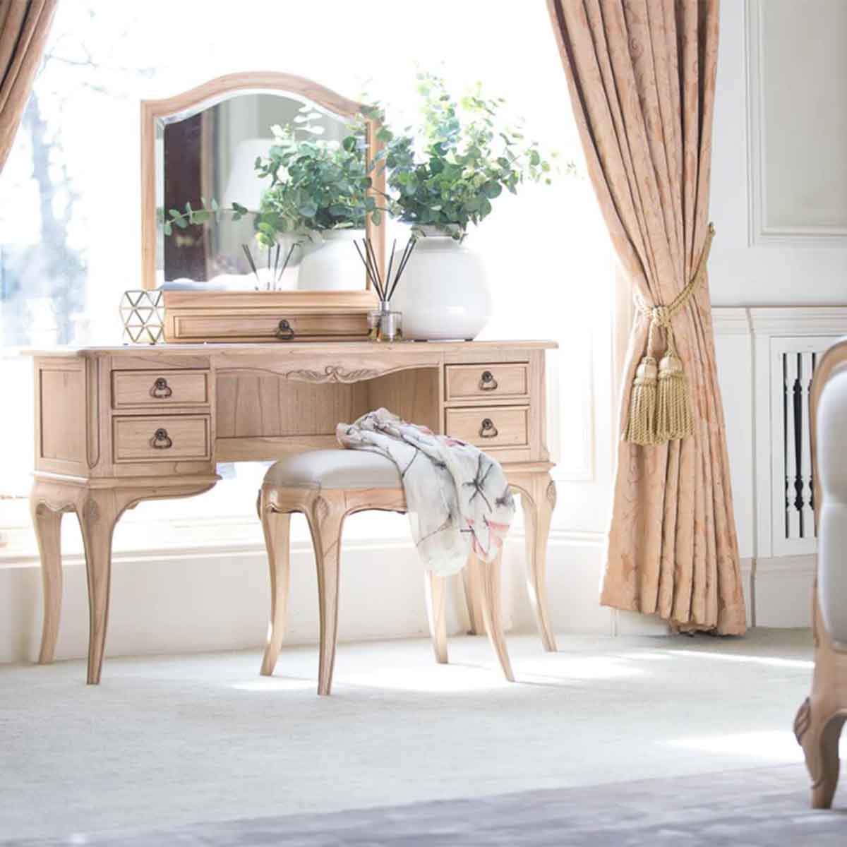 Lyon Dressing Mirror