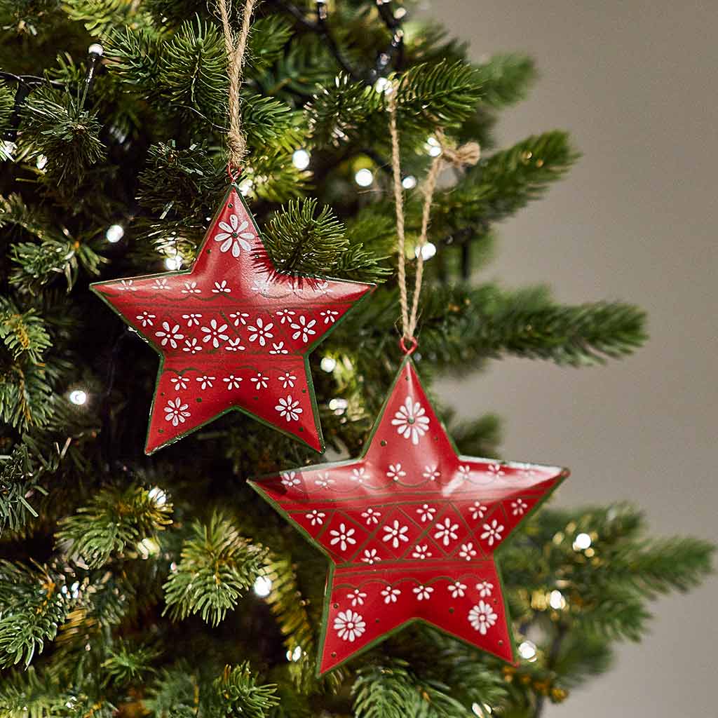 Medium Red Mehndi Star