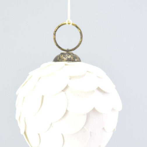 Paper Scallop Bauble, White, 5cm