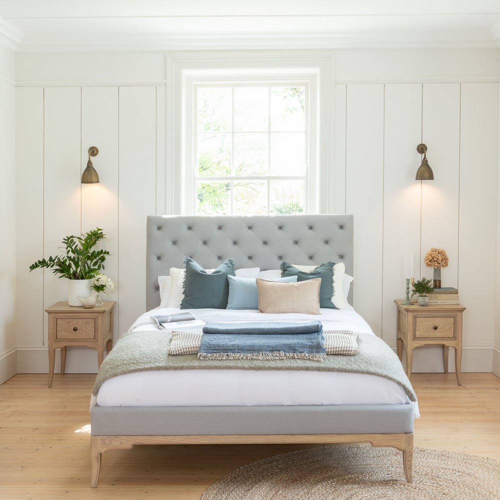 Paris Upholstered Bedstead Super King 180cm,King 150cm,Double 135cm