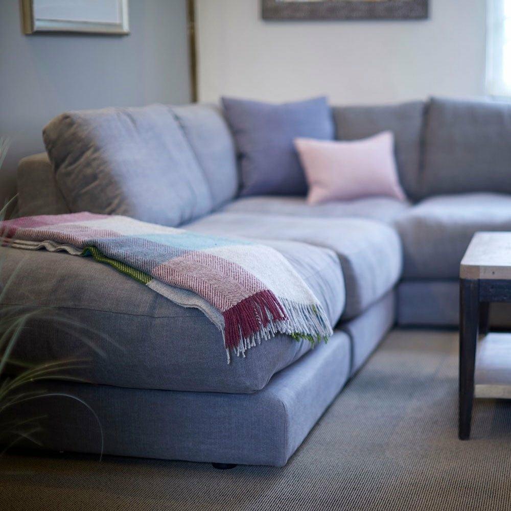 Shuffle Sofa, Corner Group with Stool Jacobean Flower Aqua (Group 4),Boho Denim (Group 4),Mushroom Linen (Group 4),Pigeon Linen (Group 4),Blueberry Linen (Group 4),Blush Linen (Group 4),Jacobean Flower Champagne (Group 4)