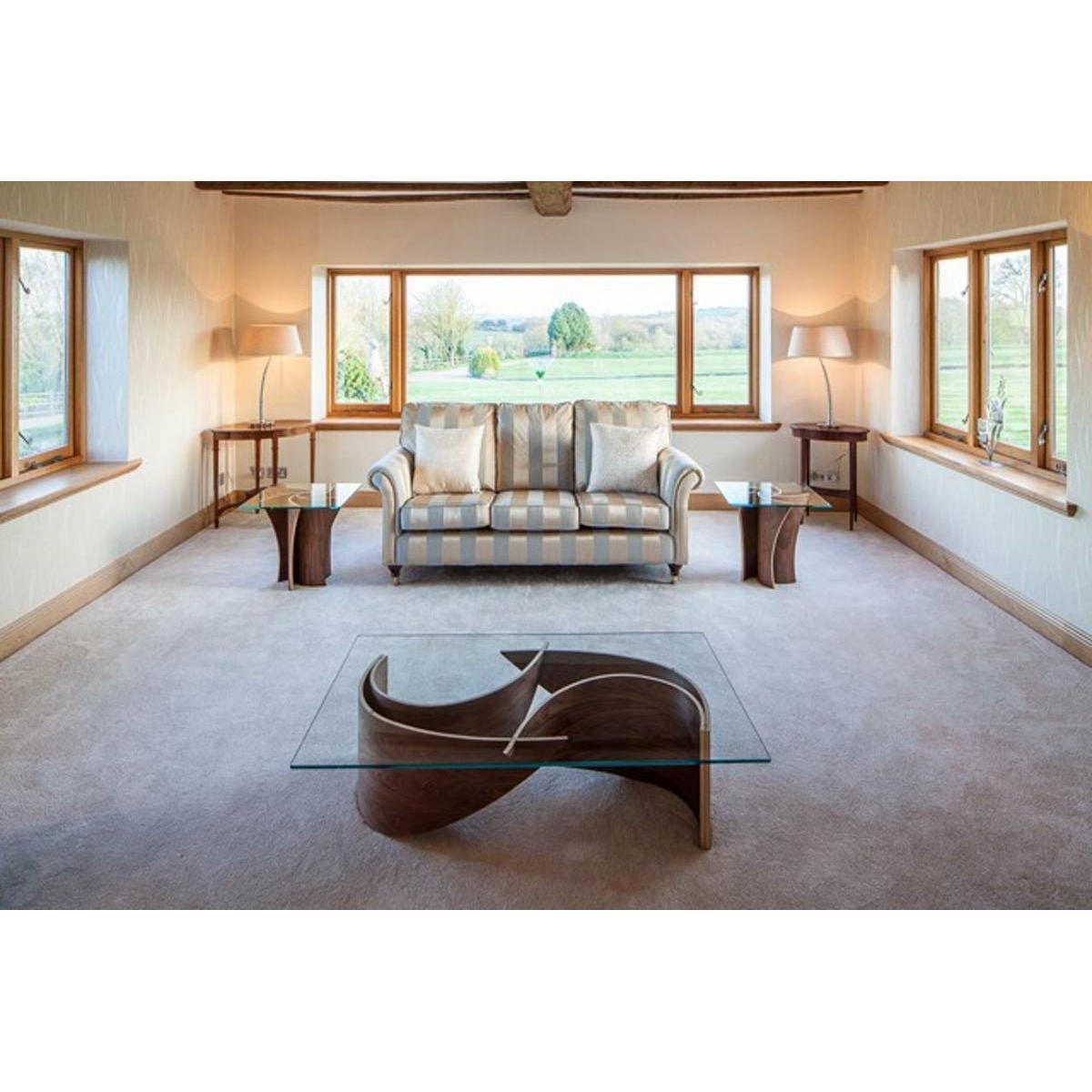 Wave Coffee Table Small / Oak,Small / Walnut,Large / Oak,Large / Walnut