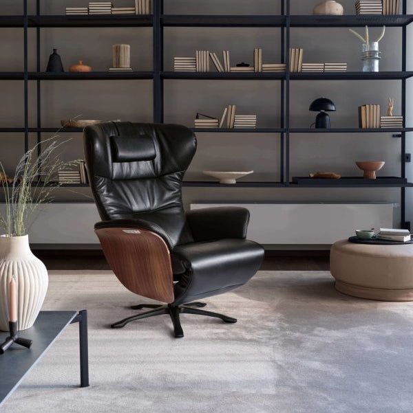 Aviora Motorised Armchair - Angela Reed - 