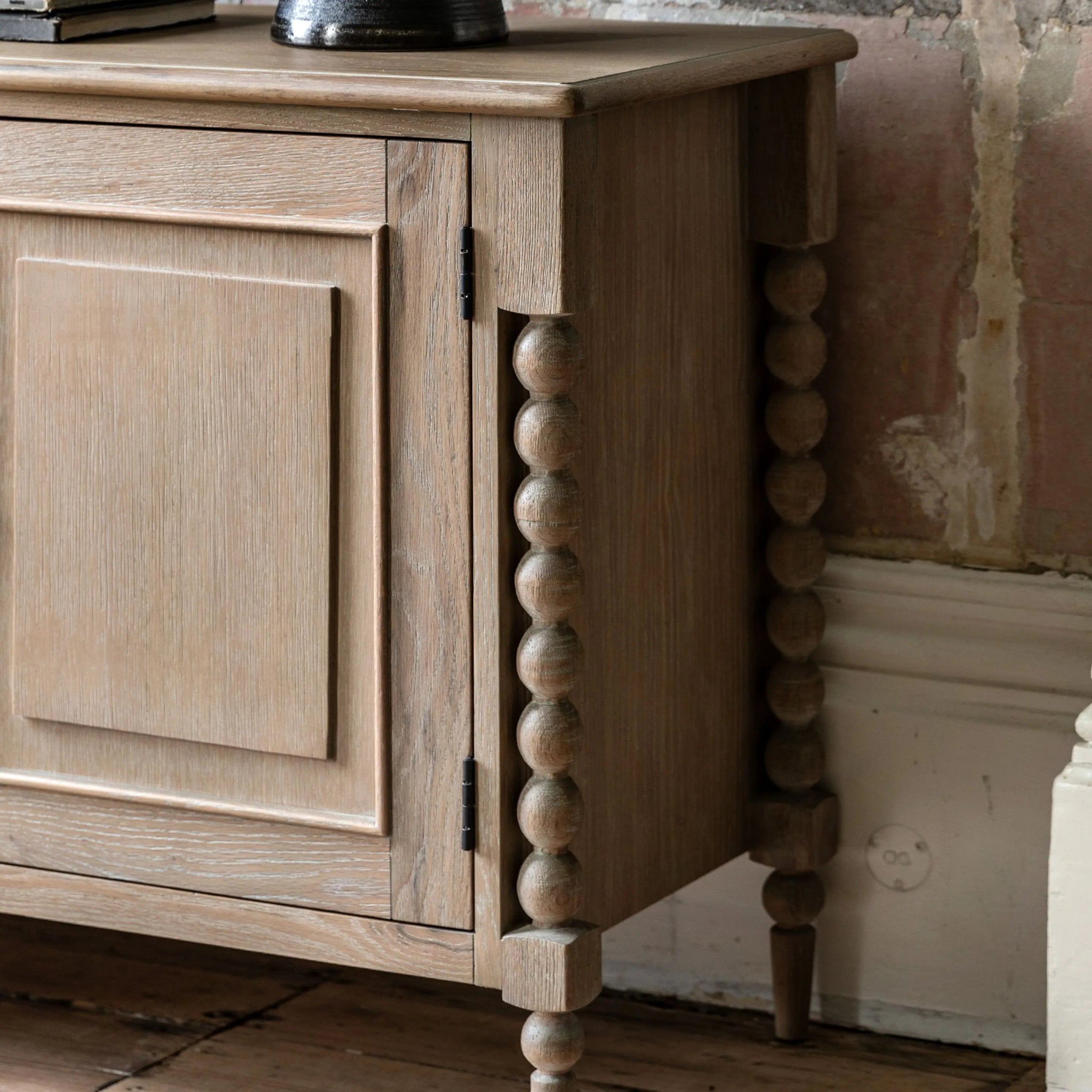 Bobbin 2 Door Sideboard