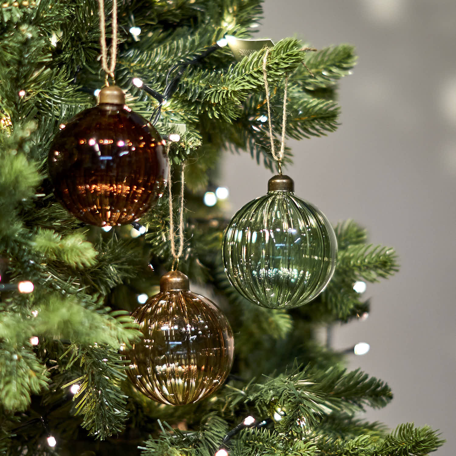 Cora Biege Bauble, Small